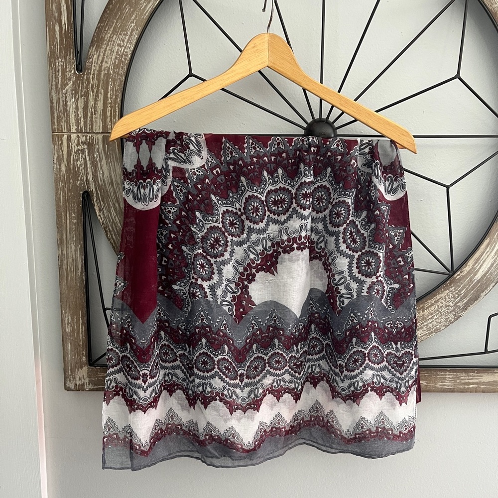 Scarf - Picture 6 of 8